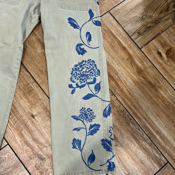 Tommy Hilfiger Floral Painted Canvas Jeans l Women's Size 8 l Gray Green Blue - Picture 2 of 7